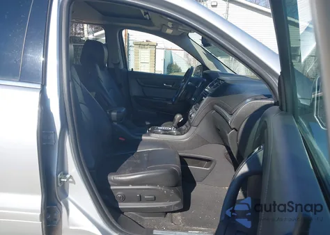 2015 GMC Acadia Slt-1 z USA, uszkodzony, nr VIN 1GKKVRKD4FJ313140